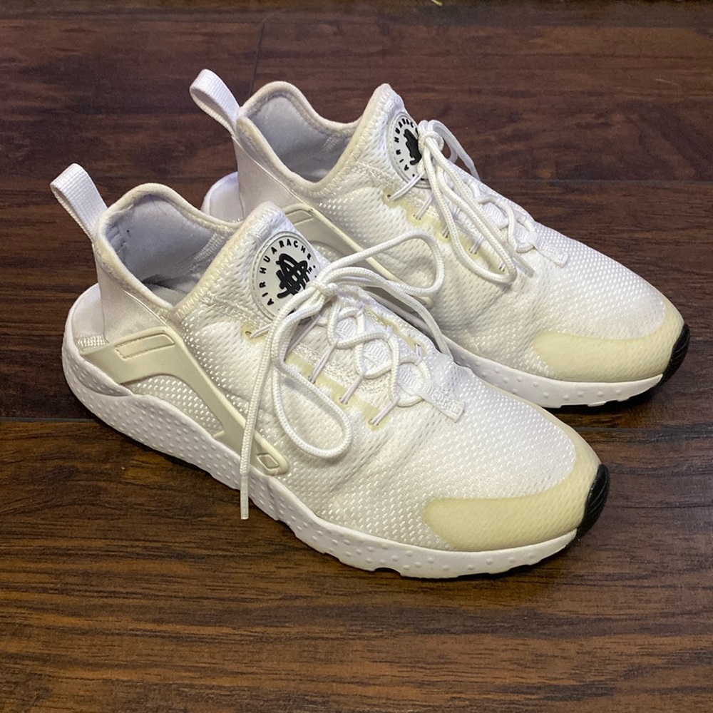 Women’s Nike Huarache